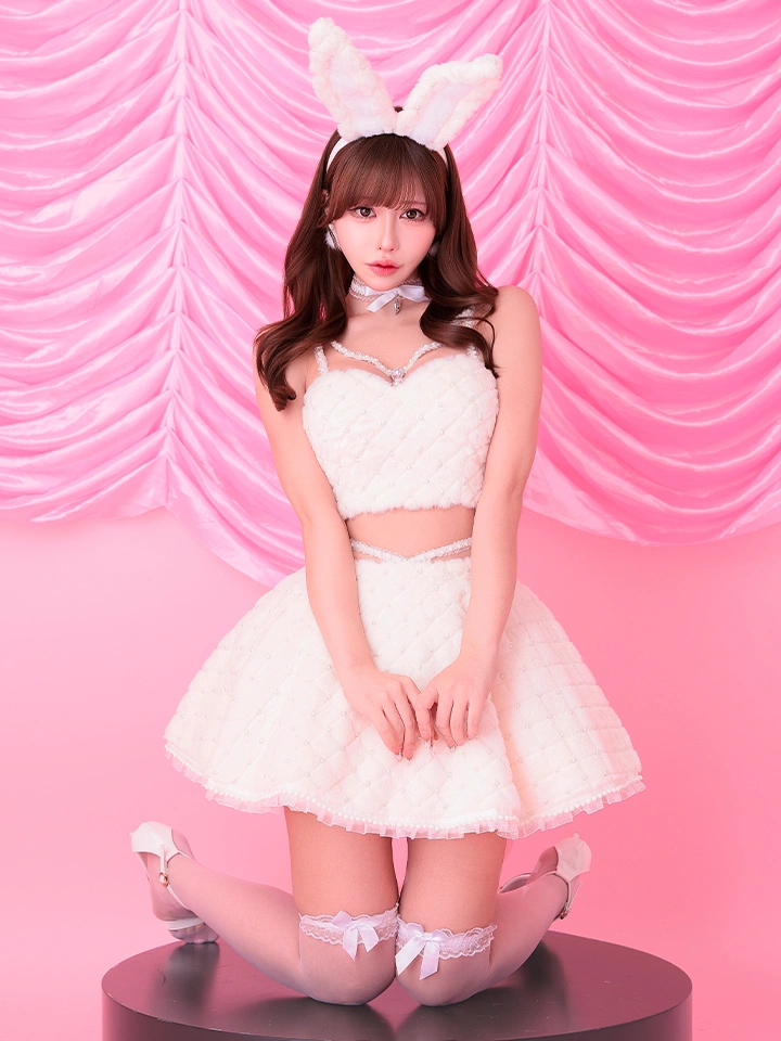 ばにーちゃんはうす コスプレ