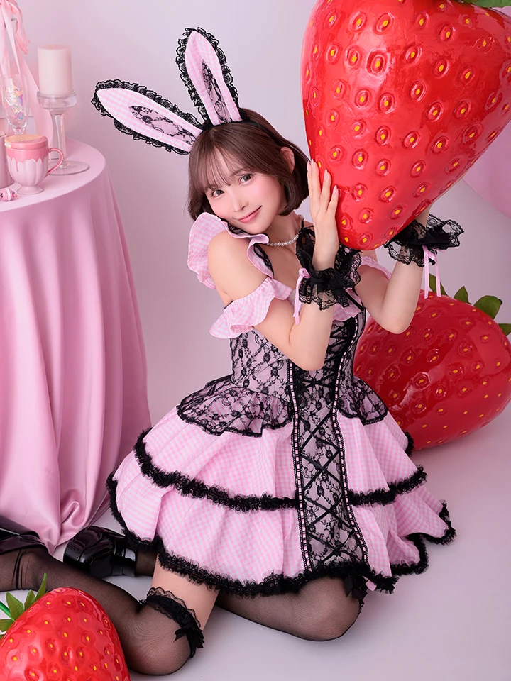 ばにーちゃんはうす コスプレ