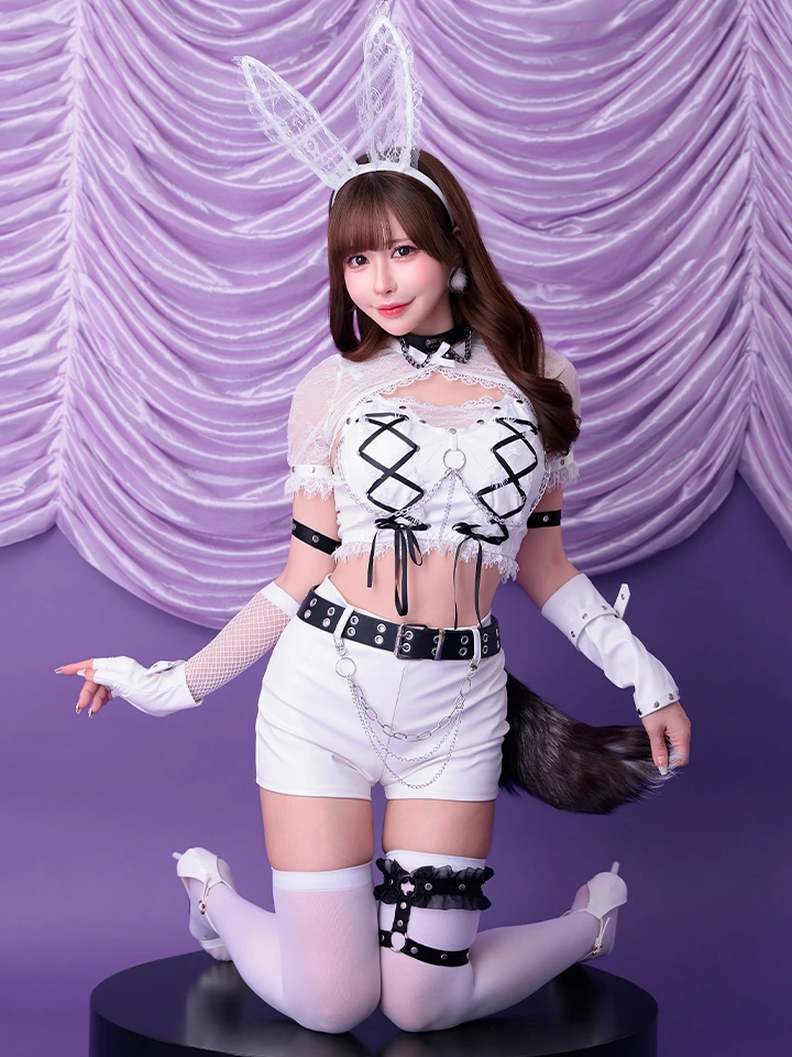 ばにーちゃんはうす マリームーン コスプレ