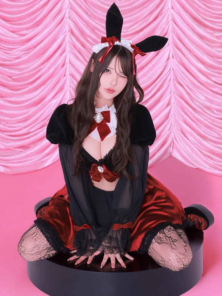 BUNNY CHAN HOUSE（バニーチャンハウス） コスプレ専門店  【2点セット】vanityME. × Chiroru コラボ UmberTwilight Bunny トワイライトバニー バニーコスプレ ブラック vcsbn-260156 イメージ画像02