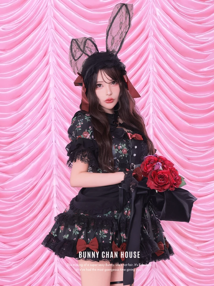 BUNNY CHAN HOUSE（バニーチャンハウス） コスプレ専門店  【3点セット】vanityME. × Chiroru コラボ Secret Garden シークレットガーデン クラシカルフリルバニー ホワイト ブラック vcsot-260158b vcsbn-260158b イメージ画像06