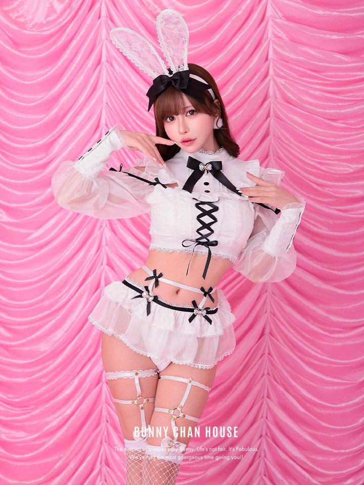 ばにーちゃんはうす マリームーン コスプレ