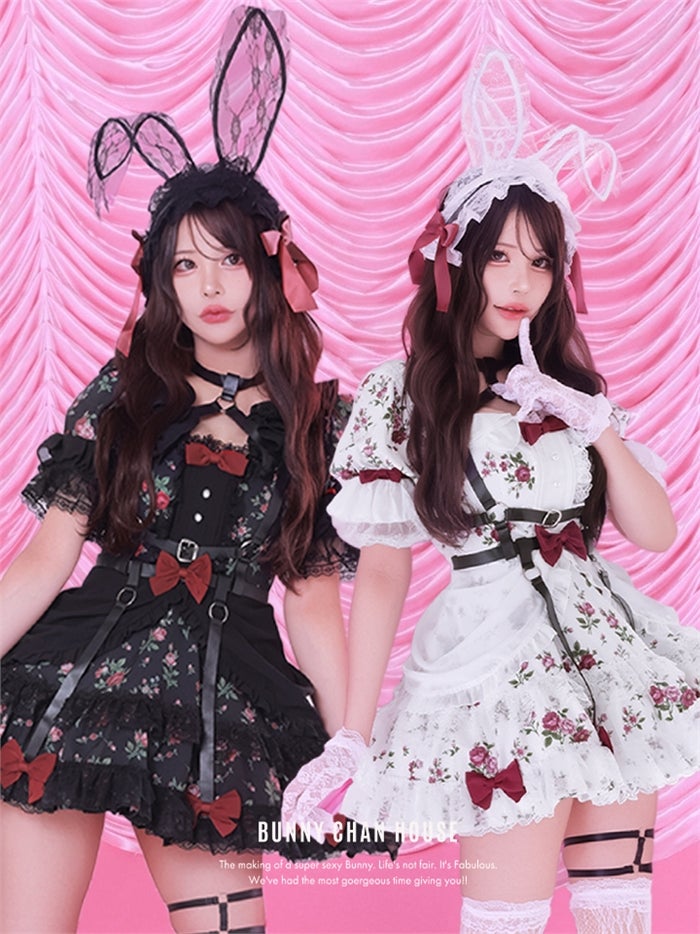 BUNNY CHAN HOUSE バニーガールコスチューム 黒と白 Bunny Girl | バニーコスプレ専門店 公式通販 | BUNNY CHAN HOUSE